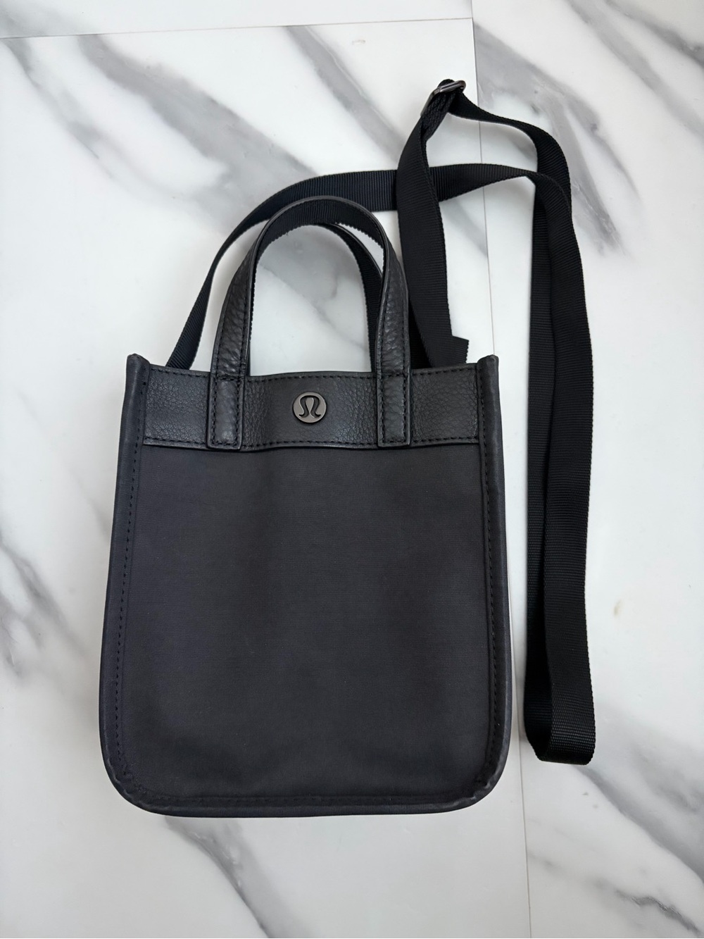 🛍️Final Sale 🛒 Lululemon Now and Always Mini Tote Crossbody Bag